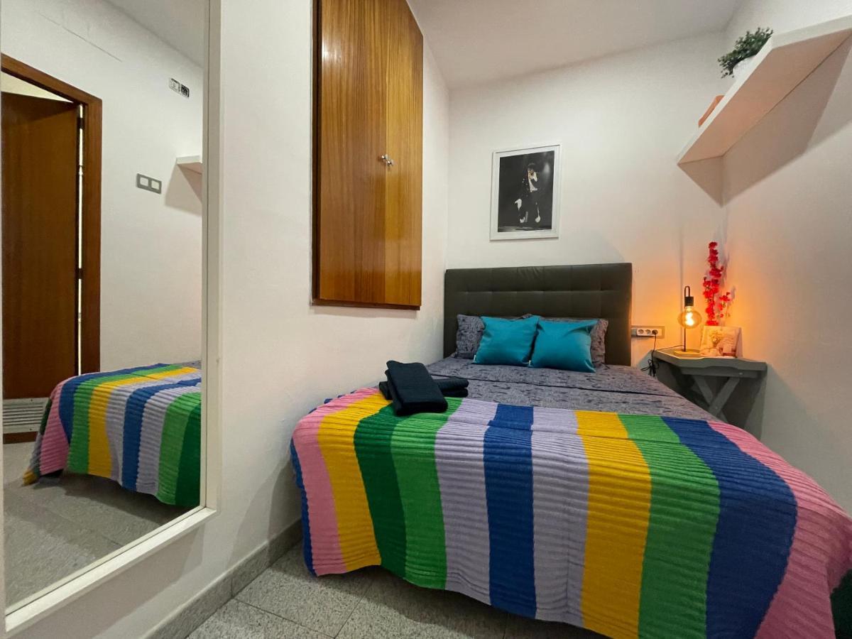 Plaza Universidad Rooms Barcelona Luaran gambar