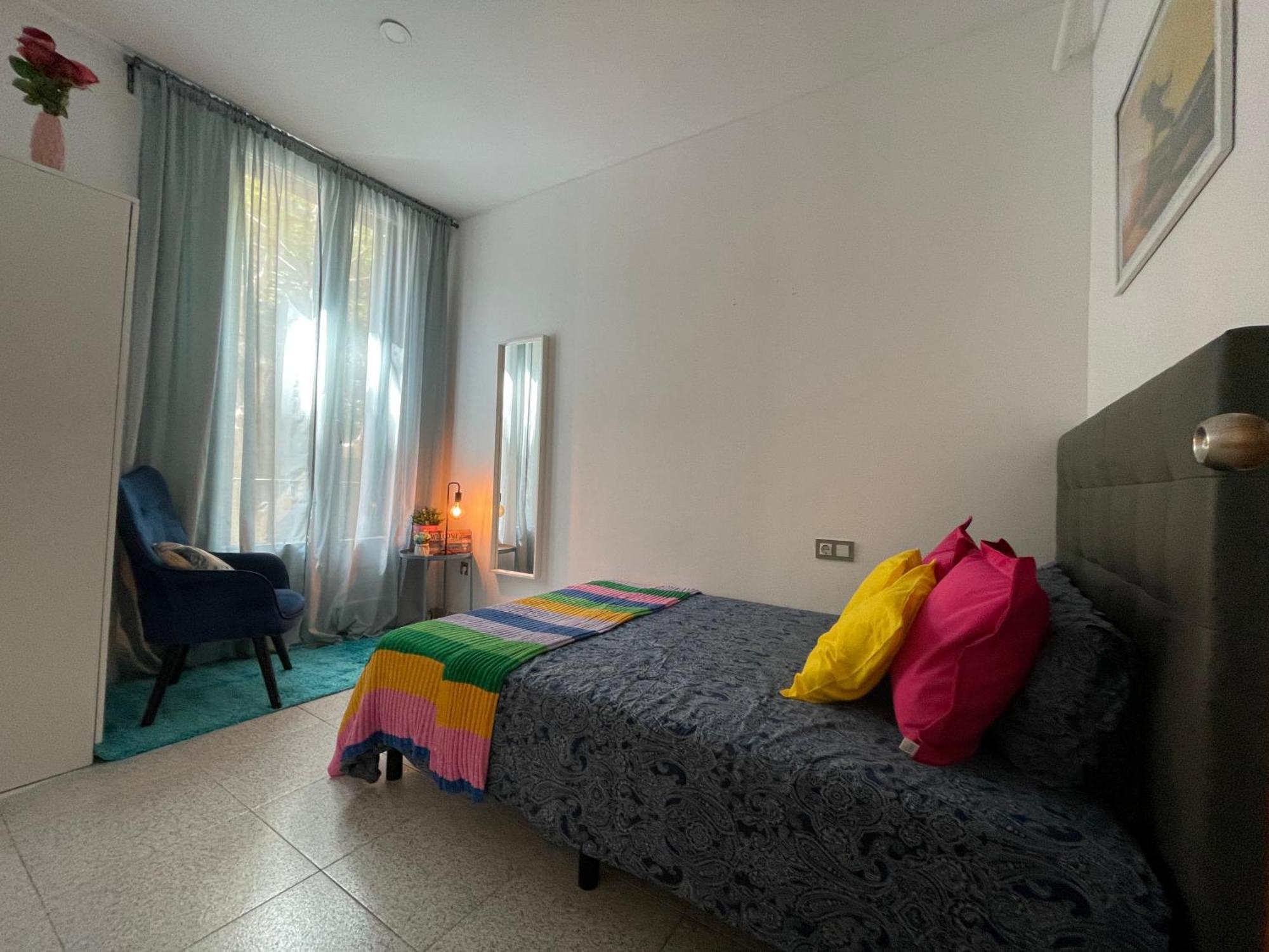 Plaza Universidad Rooms Barcelona Luaran gambar